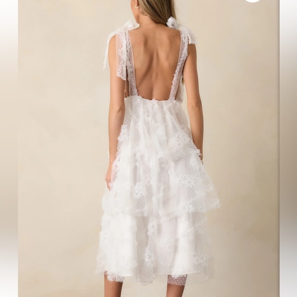JUST ME White Lace Sleeveless Deep V-Neck Tiered Midi Dress Size L Open Back - Picture 14 of 16